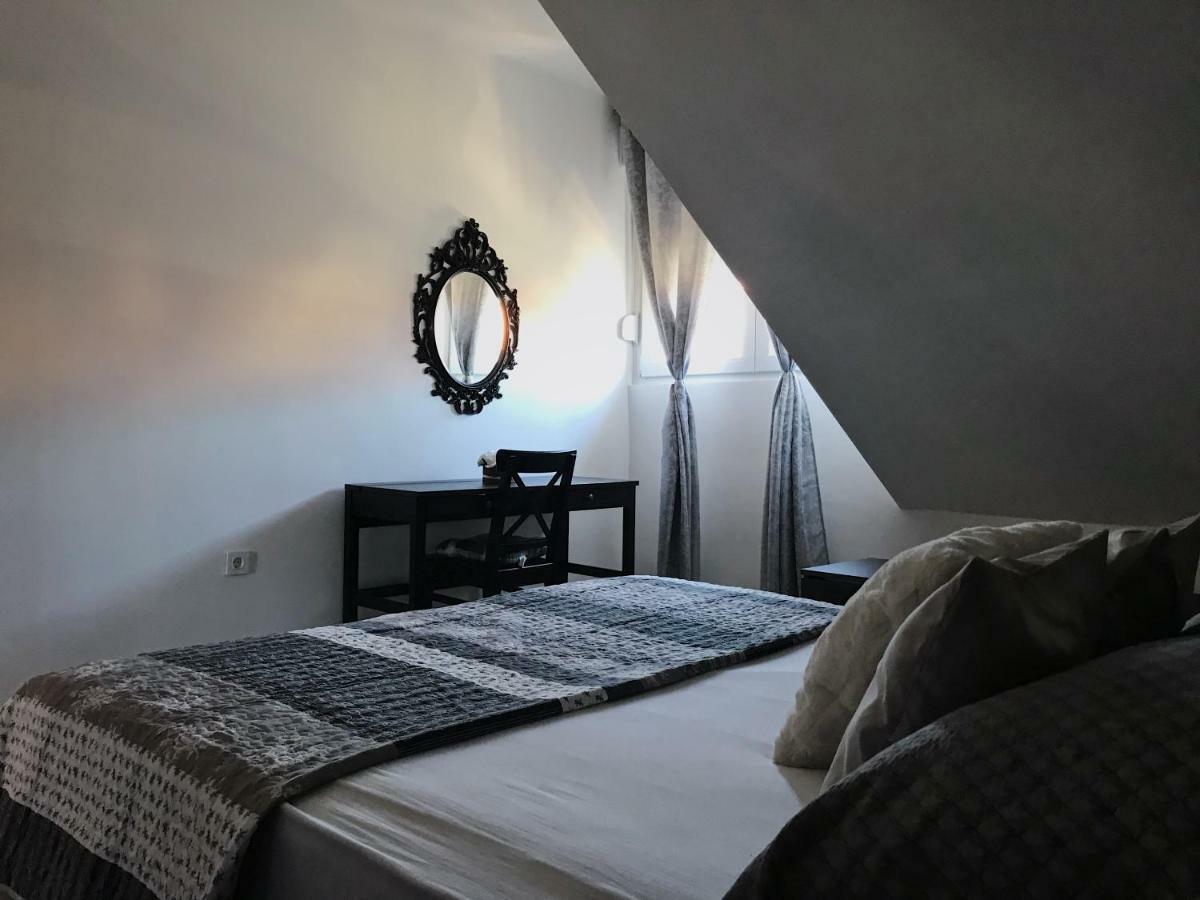 Apartment Central Perk